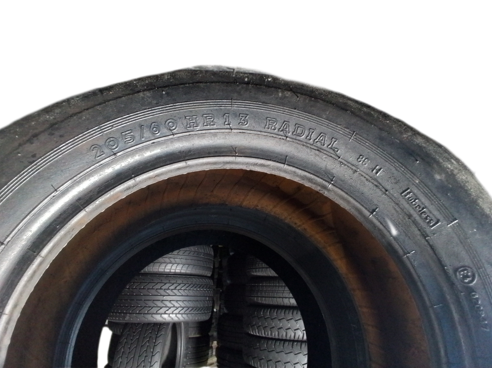 Pneu Uniroyal Radial 205/60 R13 86H - Image 3